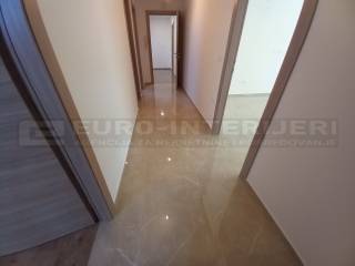 Prodajemo adaptiran stan u potkrovlju - Požega 86