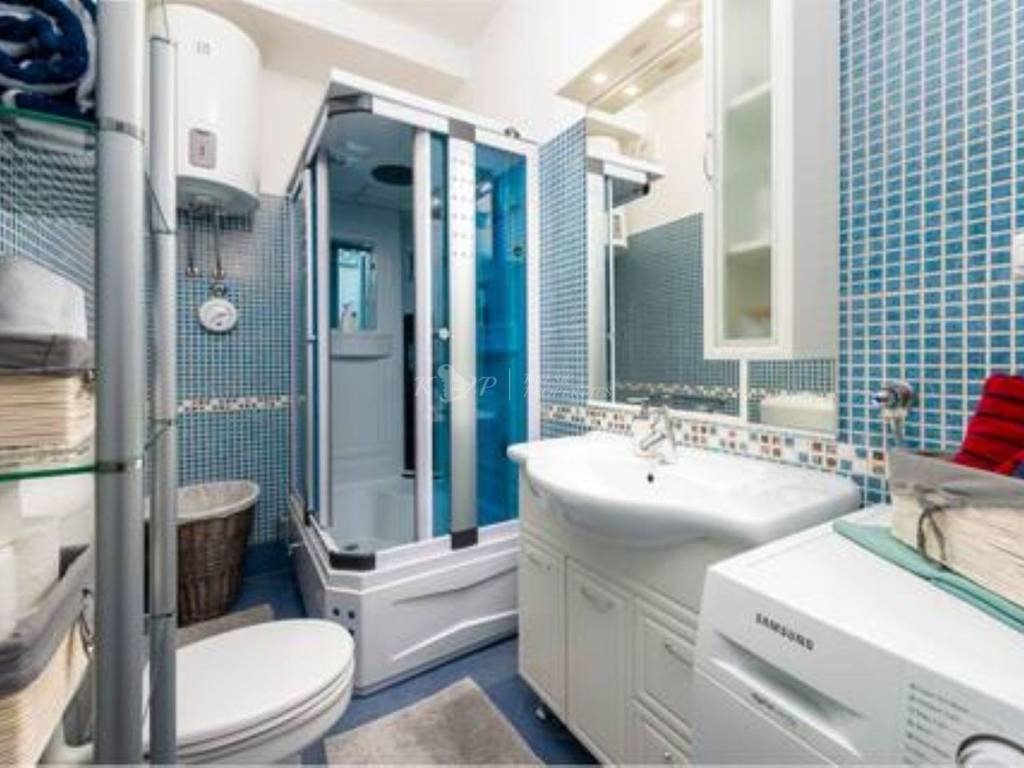 Stan u starijoj zgradi, Prodaja, Dubrovnik, Dubrovnik