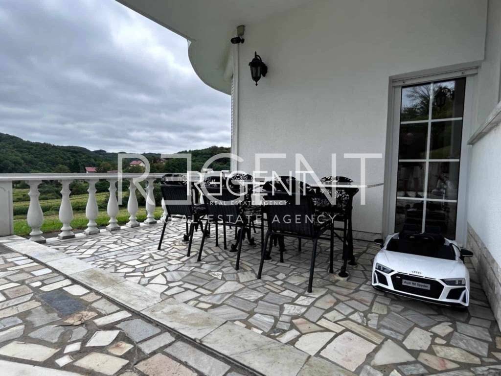 PHOTO-2023-08-04-15-05-22 4