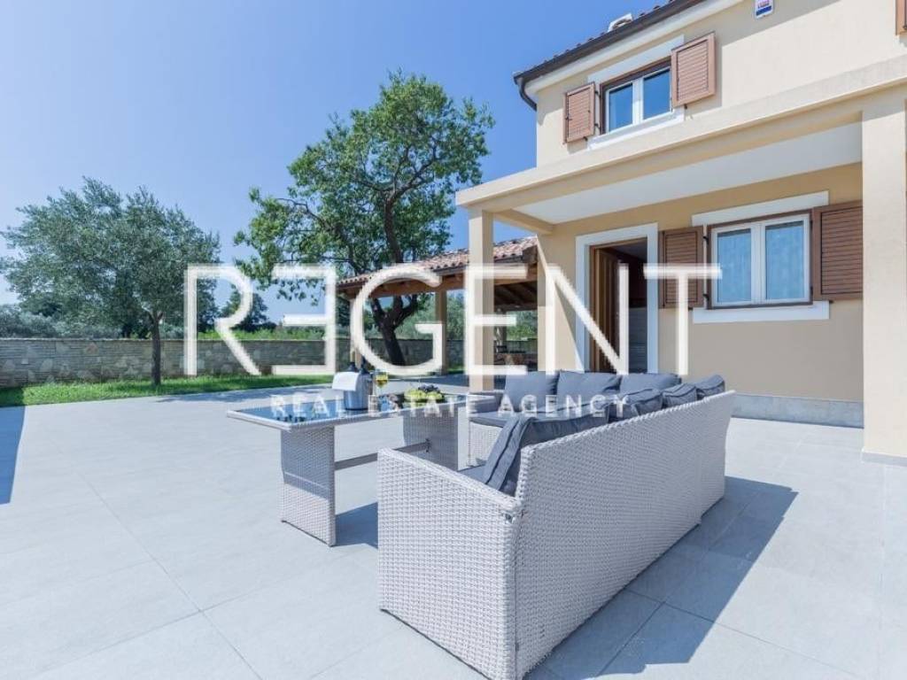 PHOTO-2024-03-04-20-39-41[49]