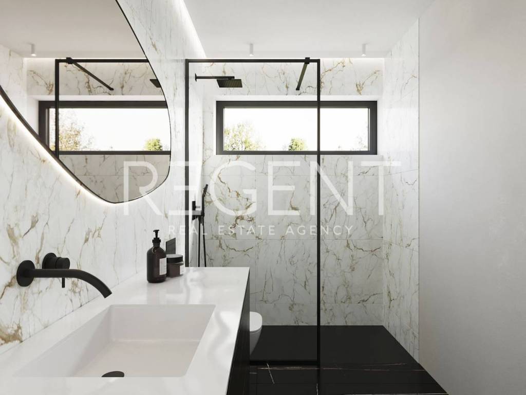 Bedroom_s bathroom view