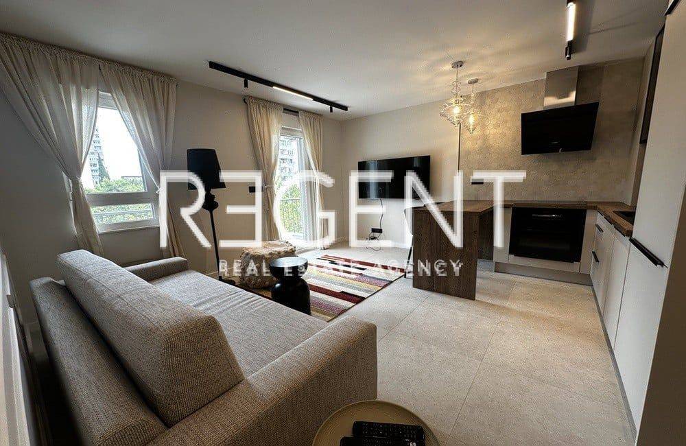 STAN - KMAN NAJAM0007