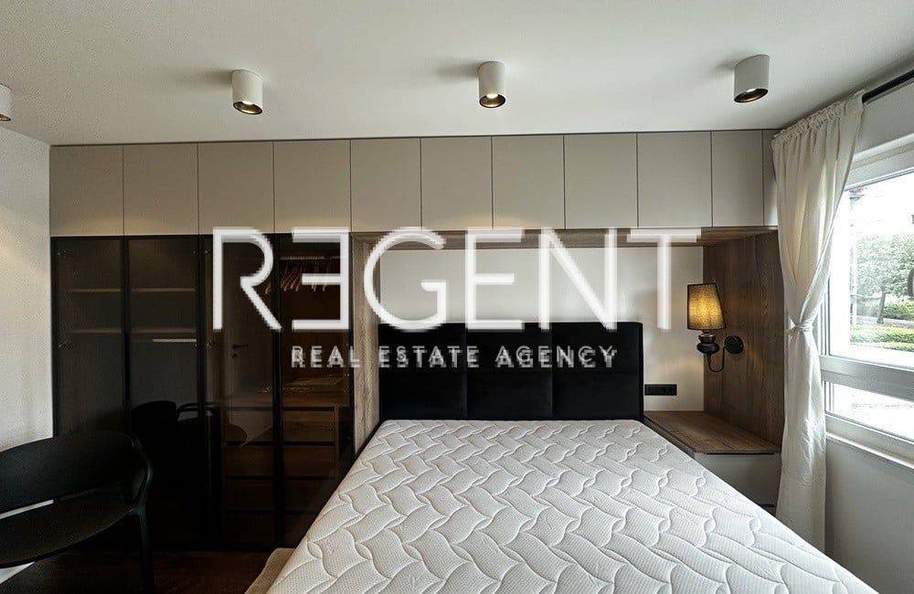 STAN - KMAN NAJAM0004