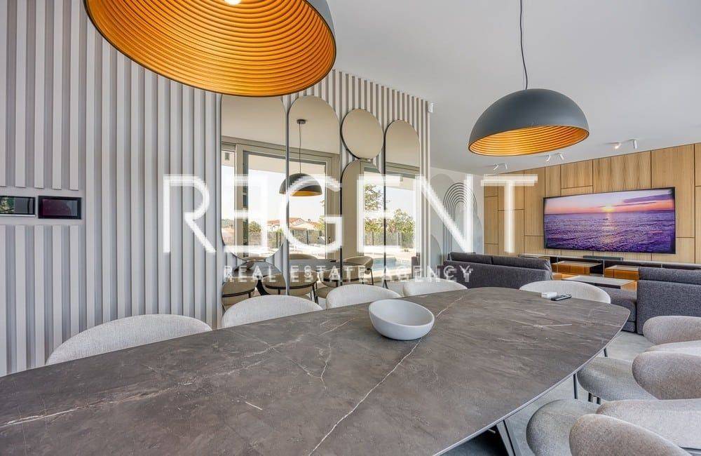 ROVINJSKO SELO - VILA0010