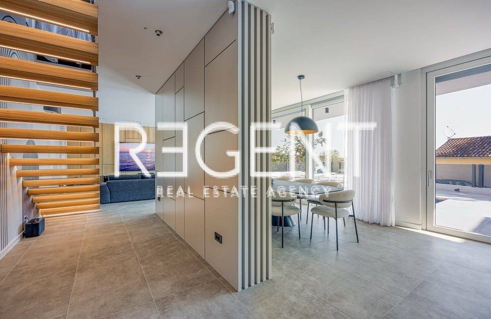 ROVINJSKO SELO - VILA0008