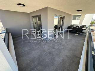 828241de-ca15-495b-901f-c4b396325866 2