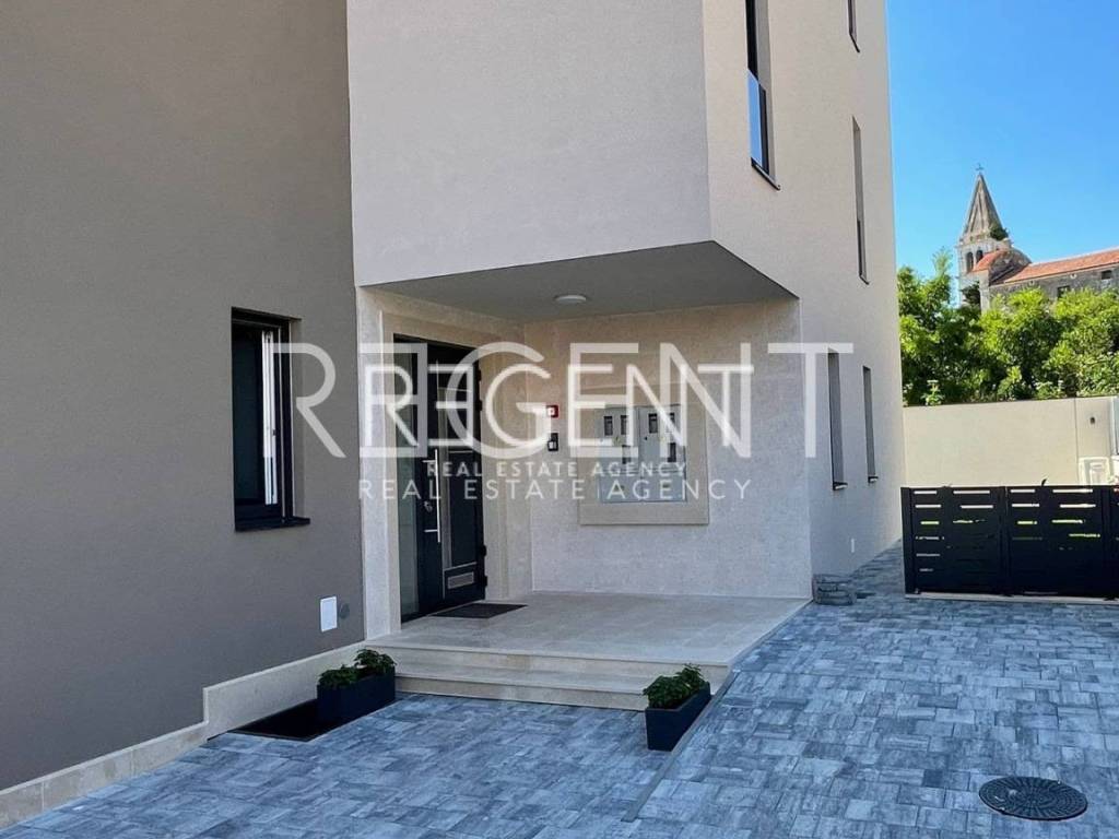 PHOTO-2024-07-15-09-52-03 3