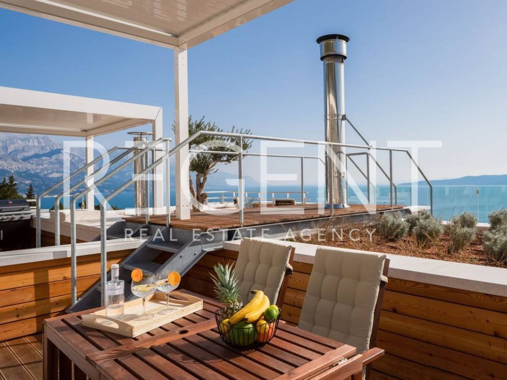 Villa Bura, krovna terasa 11