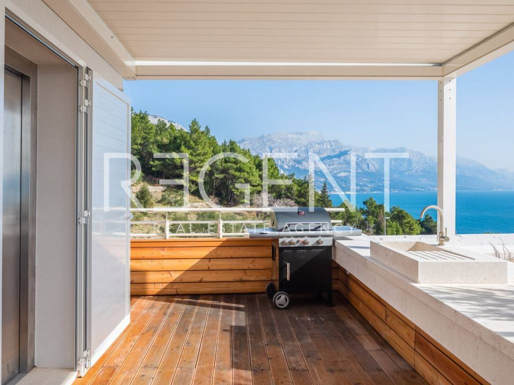 Villa Bura, krovna terasa 9