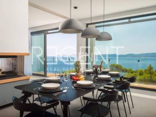 Villa Maestral, dnevni boravak i kuhinja 11