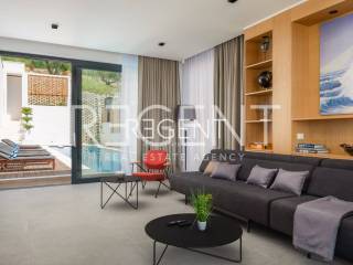 Villa Maestral, dnevni boravak i kuhinja 5