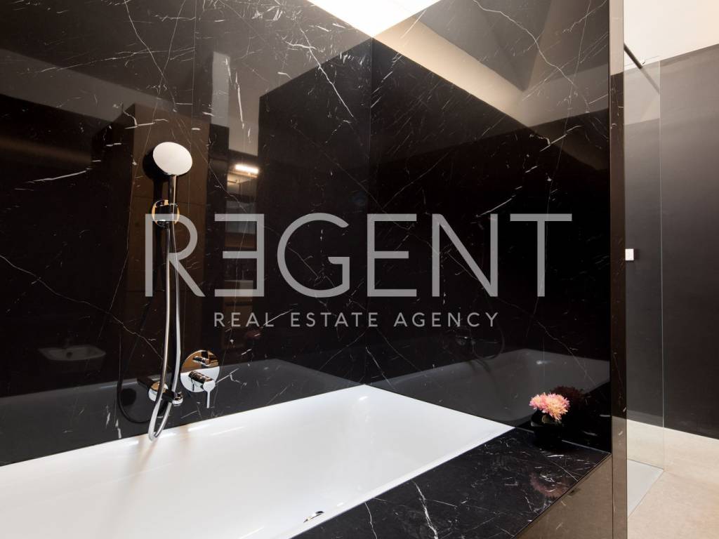 Villa Maestral, srednja i sjeverna soba 3