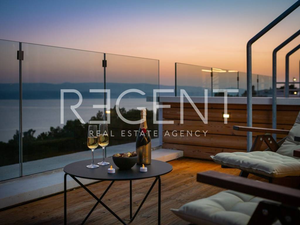 Villa Maestral, krovna terasa 12