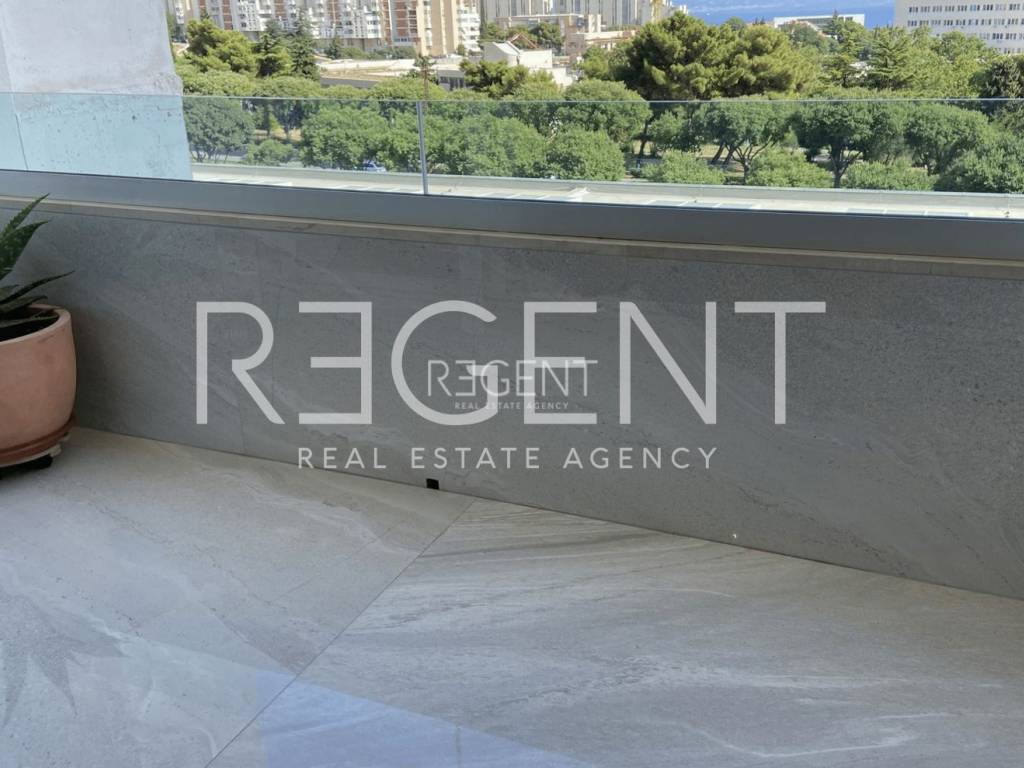 Screenshot 2024-12-13 at 14.39.20