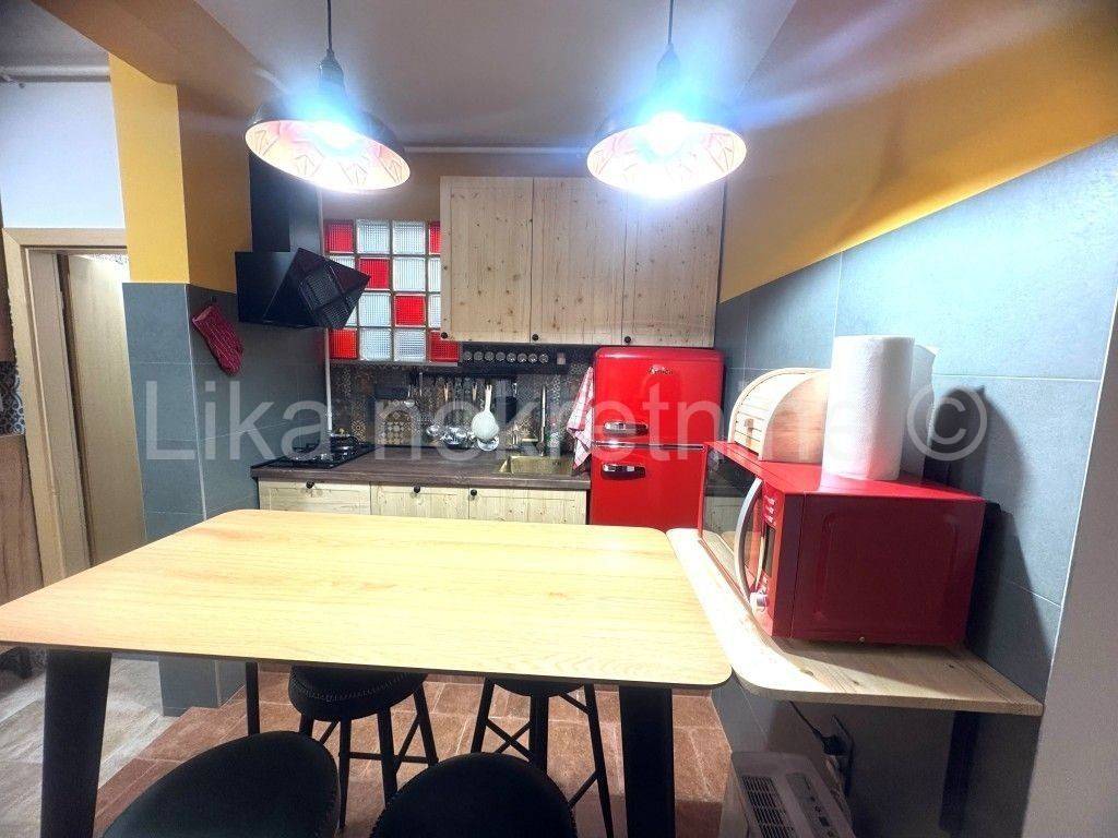 Stan u starijoj zgradi, Prodaja, Zagreb, Donji Grad