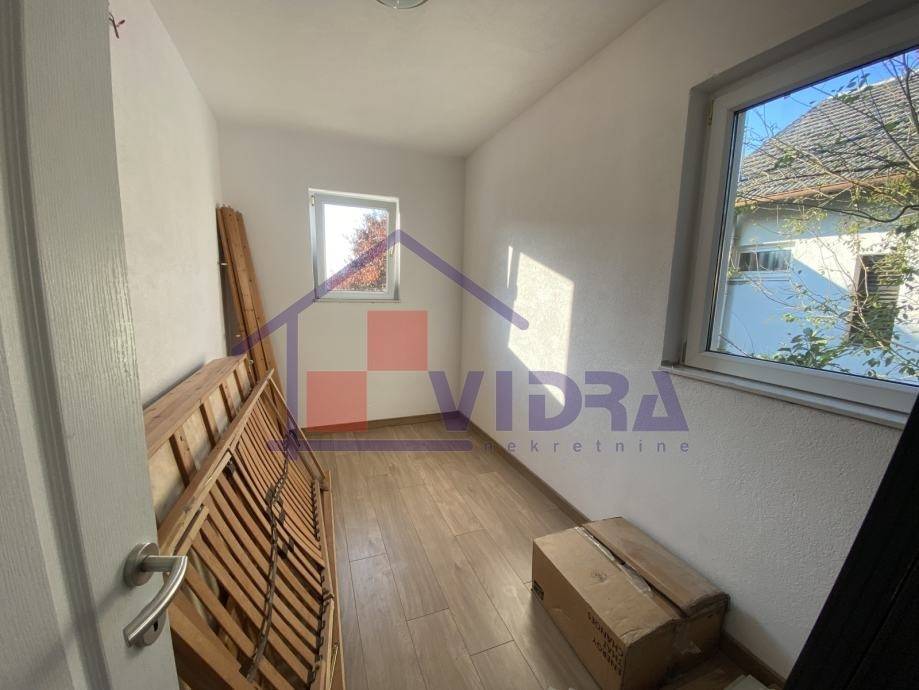 Klinca sela, Donja Zdencina