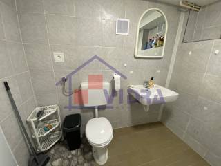 Klinca sela, Kupinec