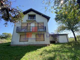 Obiteljska kuca, Prodaja, Jastrebarsko - Okolica, Donji Desinec