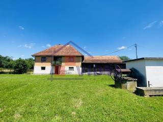 Samostojeca kuca, Prodaja, Pisarovina, Dvoranci