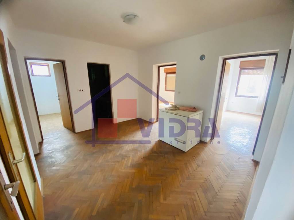 Obiteljska kuca, najam, Jastrebarsko,Centar