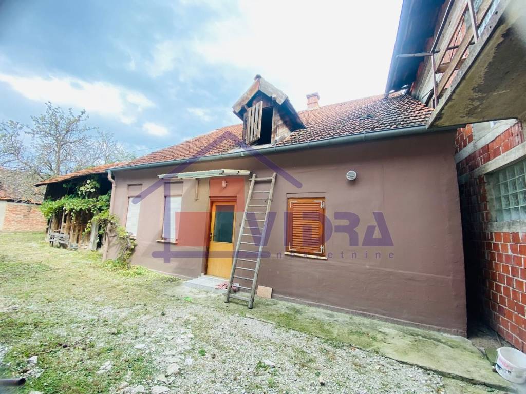 Obiteljska kuca, najam, Jastrebarsko,Centar