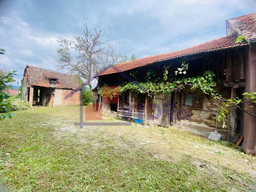 Obiteljska kuca, najam, Jastrebarsko,Centar