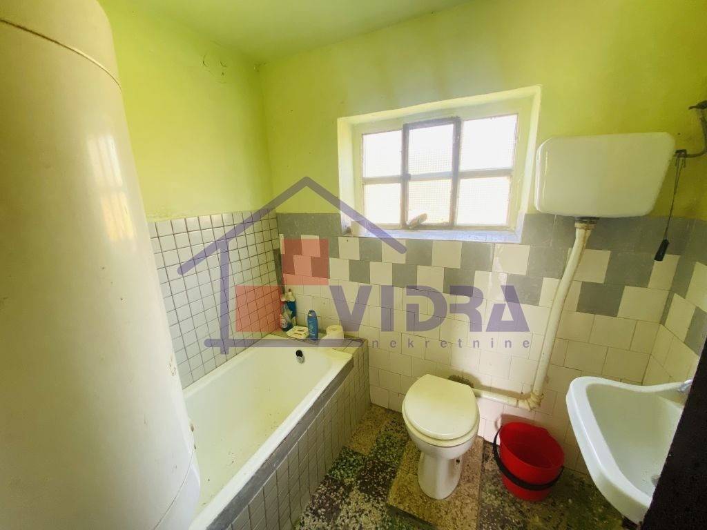 Samostojeca kuca, Prodaja, Pisarovina, Dvoranci