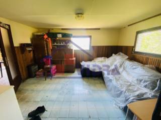 Samostojeca kuca, Prodaja, Pisarovina, Dvoranci