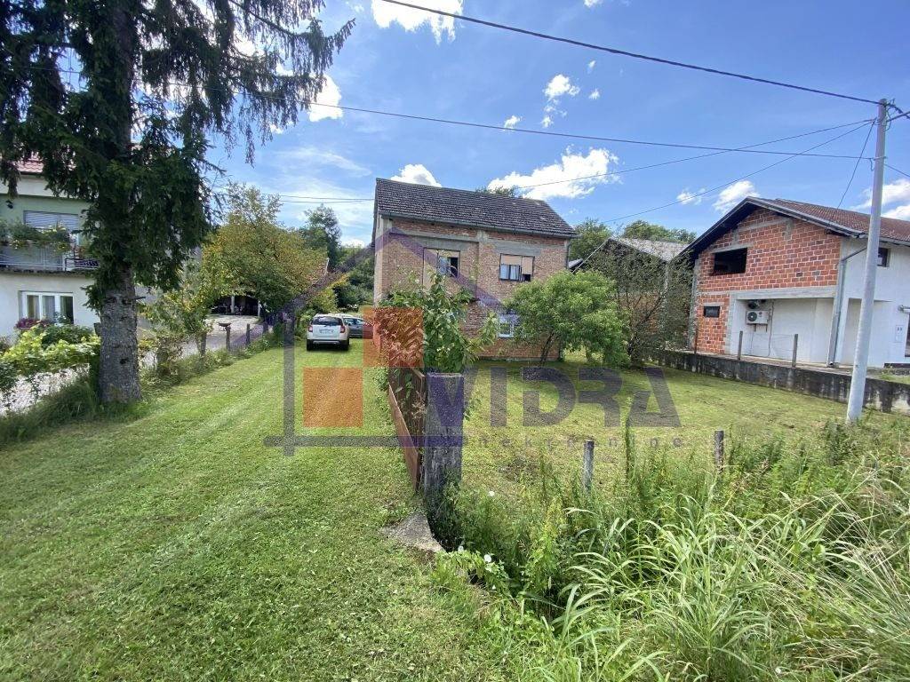 Obiteljska kuca, Prodaja, Krasic, Brlenic