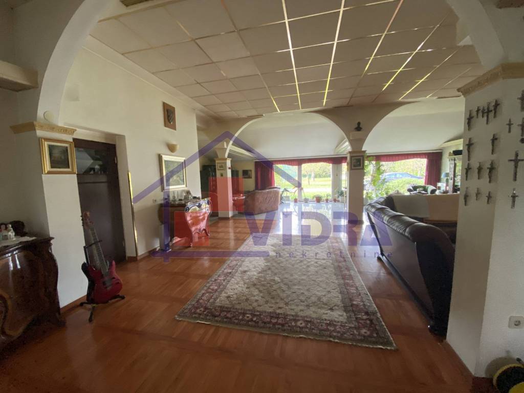 Jastrebarsko, Centar