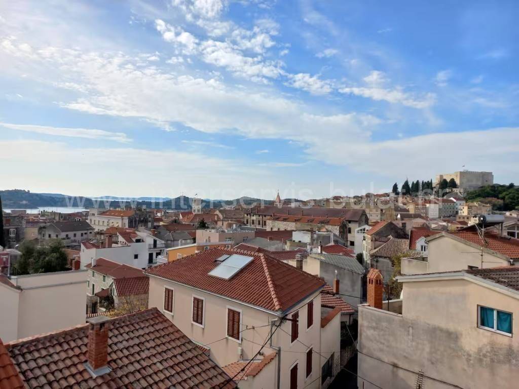 Stan u kući, Najam, Šibenik, Šibenik