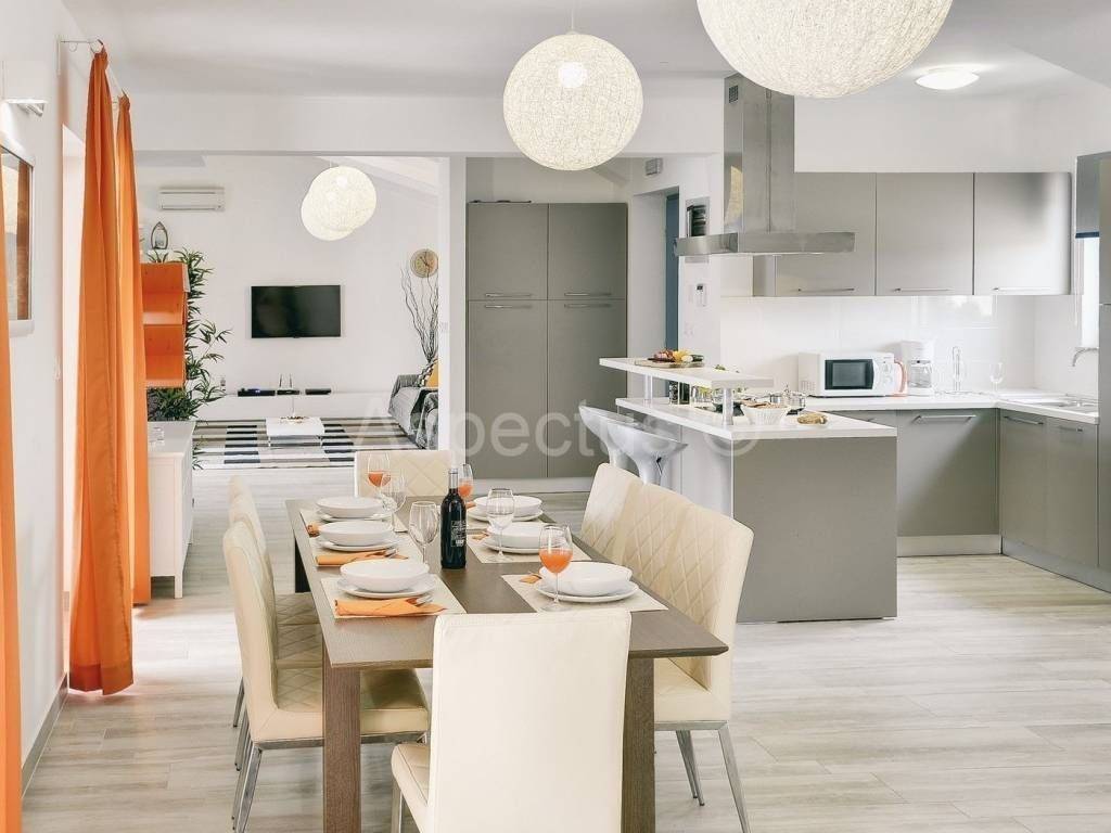 Dvojna, Prodaja, Medulin, Medulin