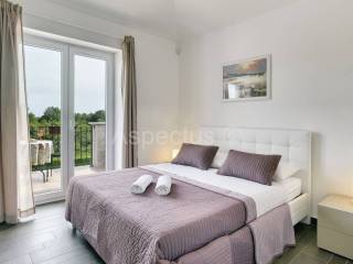 Dvojna, Prodaja, Medulin, Medulin