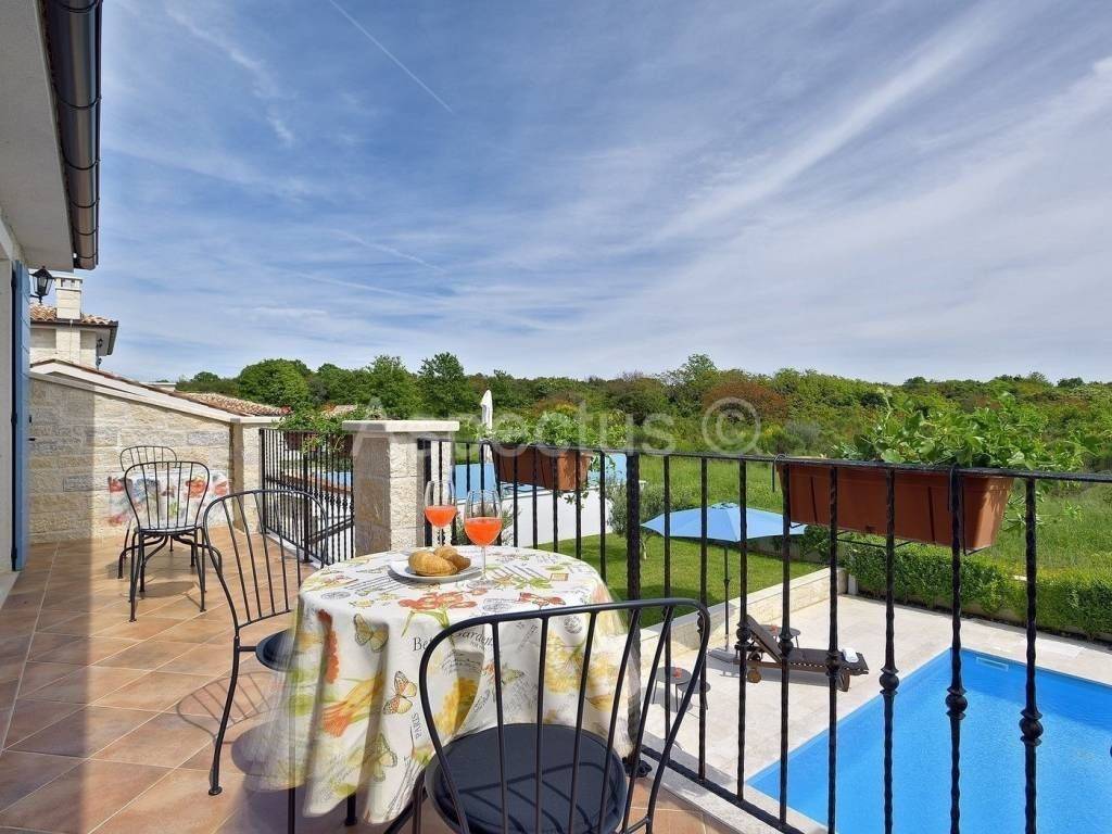 Dvojna, Prodaja, Medulin, Medulin