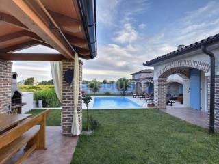 Dvojna, Prodaja, Medulin, Medulin