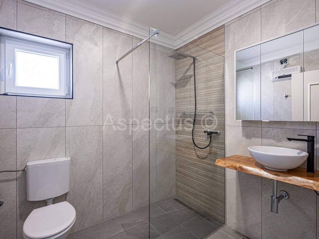 Vila, Prodaja, Svetvinčenat, Svetvinčenat