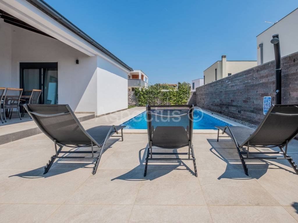 Kuća prizemnica, Prodaja, Pula, Pula