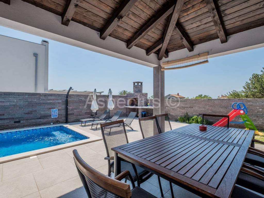 Kuća prizemnica, Prodaja, Pula, Pula