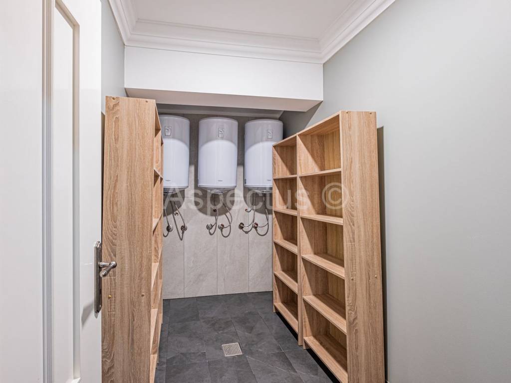 Vila, Prodaja, Svetvinčenat, Svetvinčenat