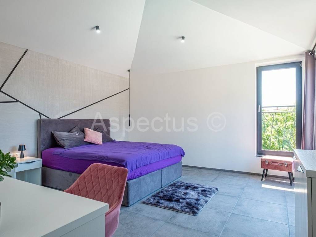 Vila, Prodaja, Pula, Pula