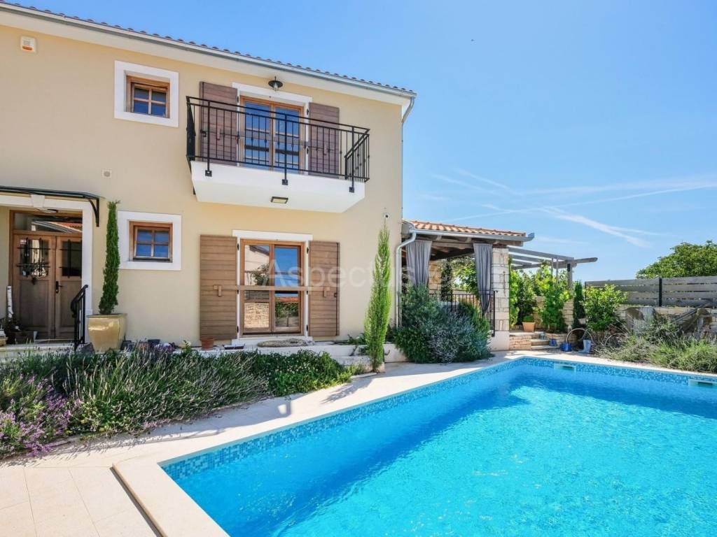 Kamena kuća, Prodaja, Svetvinčenat, Svetvinčenat