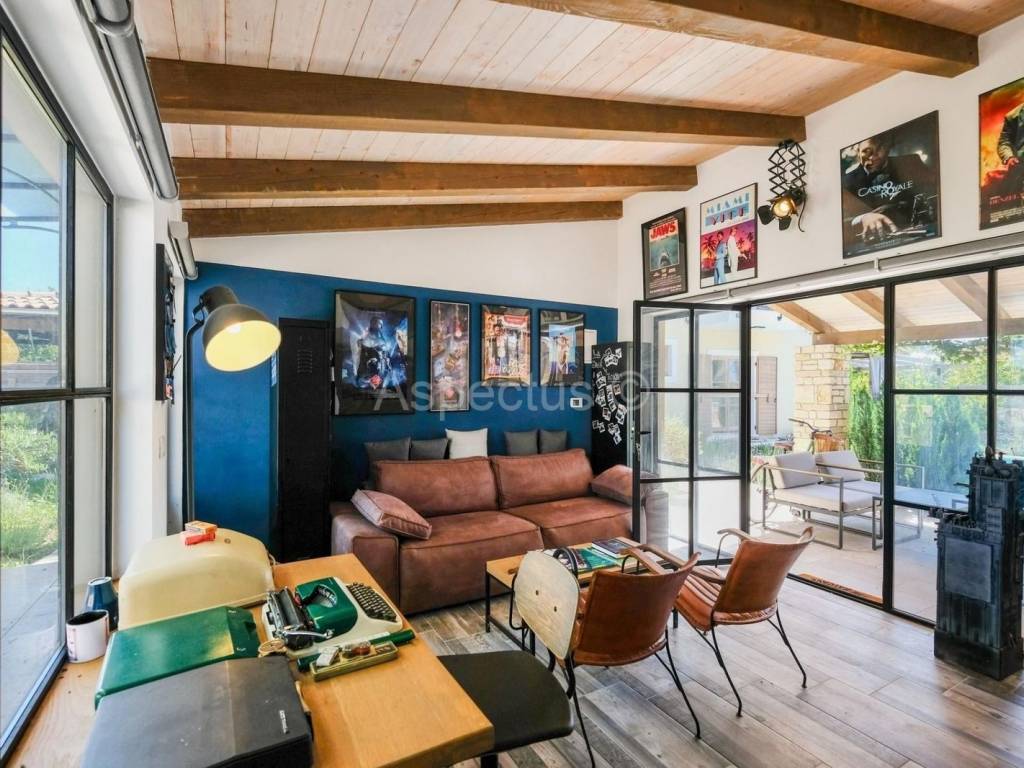 Kamena kuća, Prodaja, Svetvinčenat, Svetvinčenat