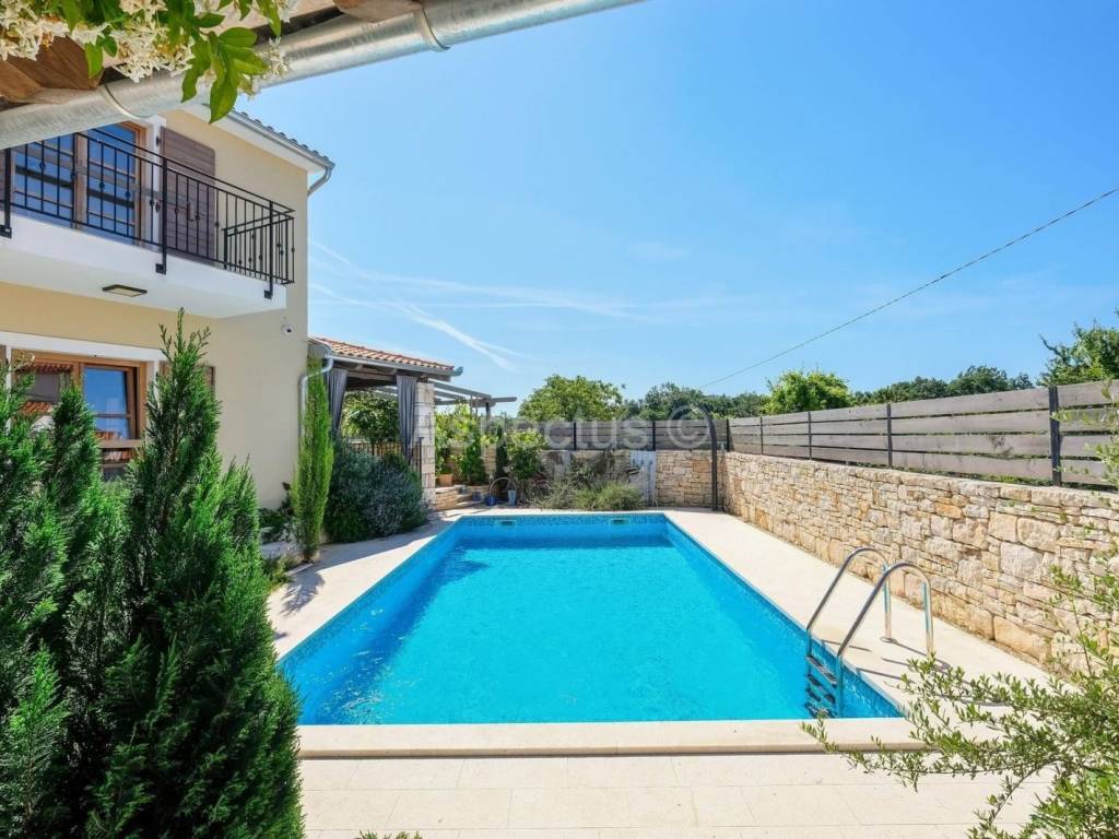 Kamena kuća, Prodaja, Svetvinčenat, Svetvinčenat