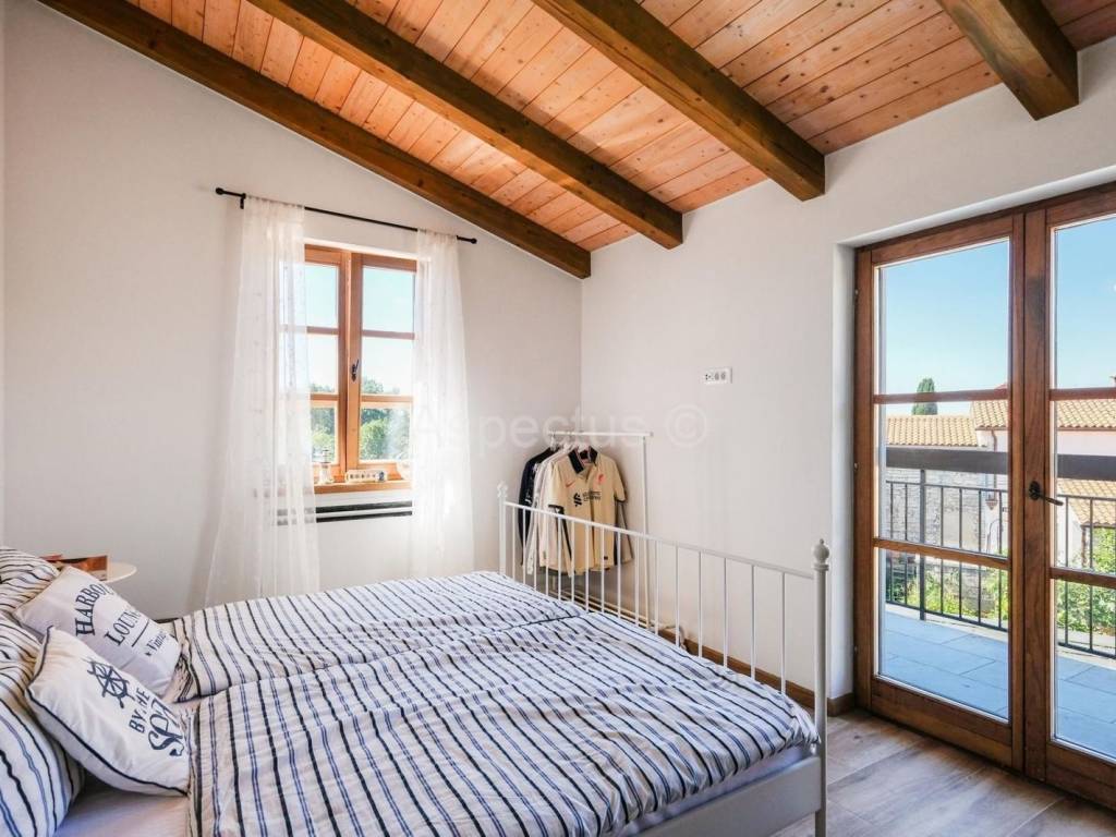 Kamena kuća, Prodaja, Svetvinčenat, Svetvinčenat