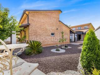 Apartmanska kuća, Prodaja, Medulin, Pomer