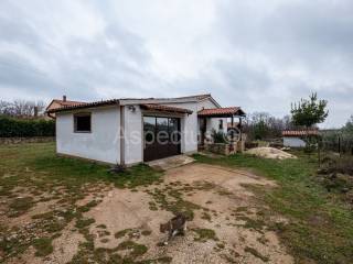 Kuća prizemnica, Prodaja, Pula, Pula