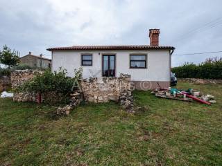 Kuća prizemnica, Prodaja, Pula, Pula