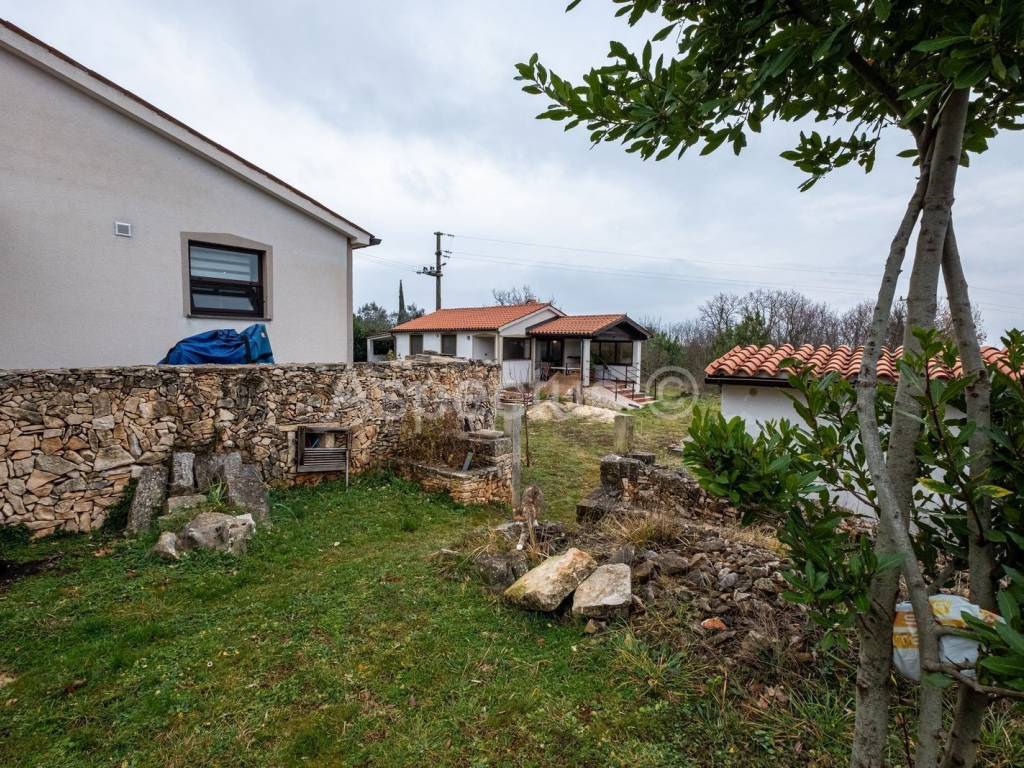 Kuća prizemnica, Prodaja, Pula, Pula