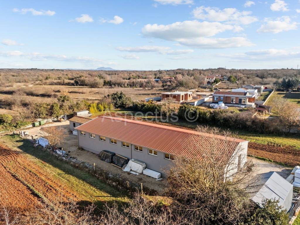 Poslovna zgrada, Prodaja, Svetvinčenat, Čabrunići