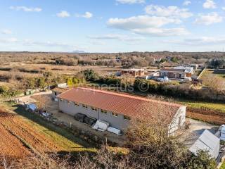 Poslovna zgrada, Prodaja, Svetvinčenat, Čabrunići